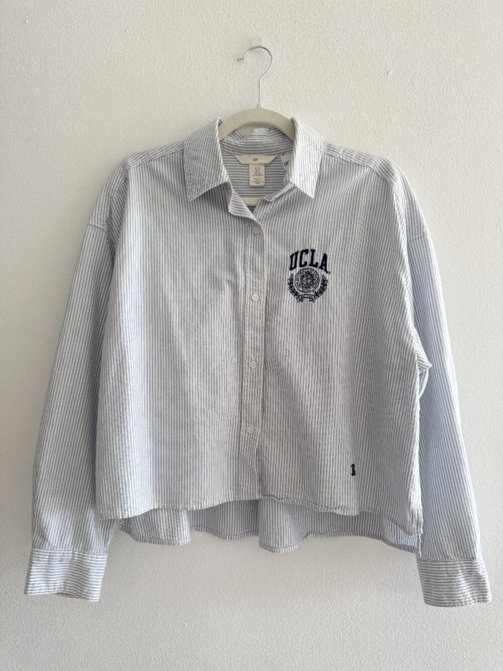 H&M UCLA LIGHT BLUE STRIPED SHIRT - SIZE S